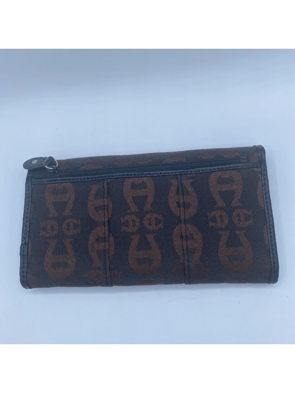 Etienne Aigner Checkbook wallet 7.75 in